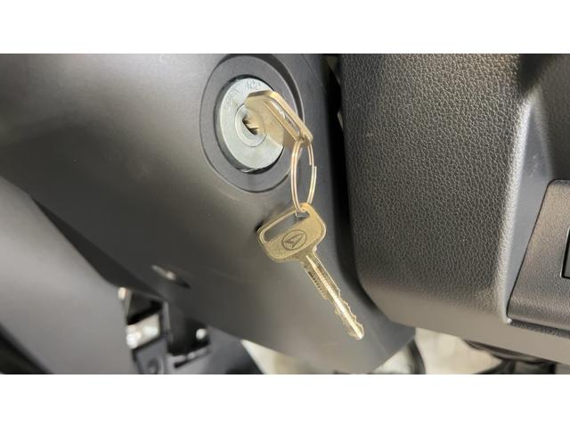 ハイゼットトラックスタンダード　農用スペシャルダイハツ認定中古車ｌＣＶＴｌ４ＷＤｌＨｉ−Ｌｏｗ切り替えｌＡＢＳｌ荷台ライトｌエアバッグｌエアコンｌコーナーセンサーｌスマートアシストｌ保証／整備付（茨城県）の中古車
