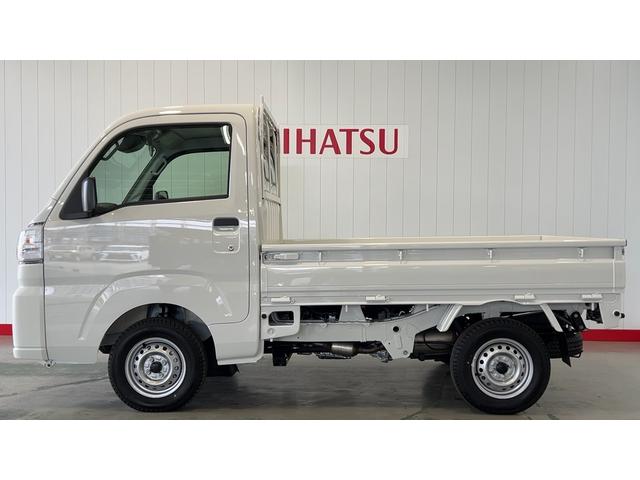 ハイゼットトラックスタンダード　農用スペシャルダイハツ認定中古車ｌＣＶＴｌ４ＷＤｌＡＢＳｌ荷台ライトｌエアバッグｌエアコンｌコーナーセンサーｌスマートアシストｌ保証／整備付（茨城県）の中古車