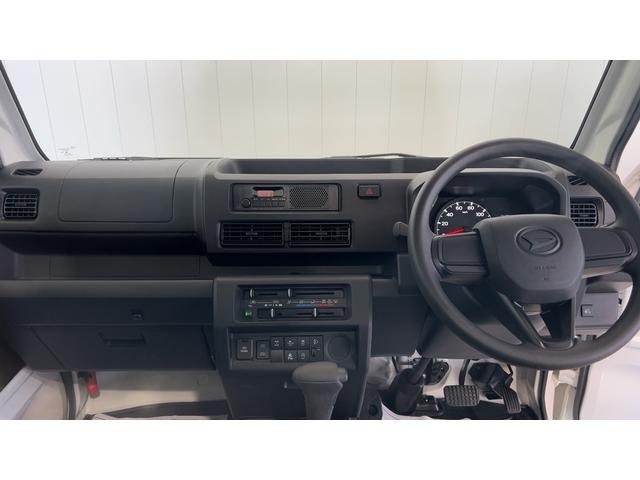 ハイゼットトラックスタンダード　農用スペシャルダイハツ認定中古車ｌＣＶＴｌ４ＷＤｌＡＢＳｌ荷台ライトｌエアバッグｌエアコンｌコーナーセンサーｌスマートアシストｌ保証／整備付（茨城県）の中古車