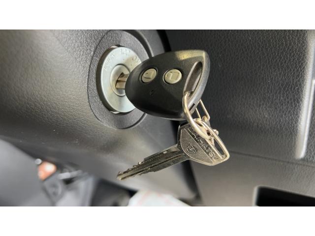 ハイゼットトラックジャンボＳＡIIIｔダイハツ認定中古車ｌ４ＡＴｌ４ＷＤｌＣＤラジオｌ荷台ライトｌエアバッグｌエアコンｌコーナーセンサーｌスマートアシストｌ保証／整備付（茨城県）の中古車