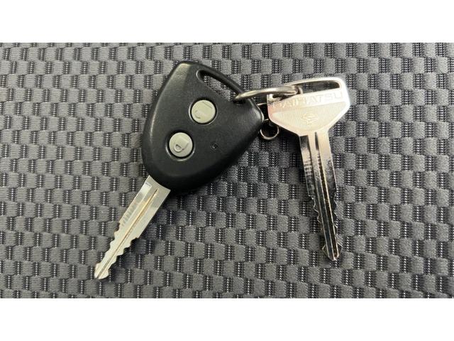 ハイゼットトラックジャンボＳＡIIIｔダイハツ認定中古車ｌ４ＡＴｌ４ＷＤｌＣＤラジオｌ荷台ライトｌエアバッグｌエアコンｌコーナーセンサーｌスマートアシストｌ保証／整備付（茨城県）の中古車