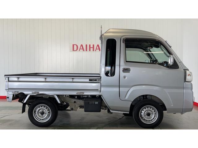 ハイゼットトラックジャンボＳＡIIIｔダイハツ認定中古車ｌ４ＡＴｌ４ＷＤｌＣＤラジオｌ荷台ライトｌエアバッグｌエアコンｌコーナーセンサーｌスマートアシストｌ保証／整備付（茨城県）の中古車