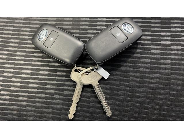 ハイゼットトラックジャンボエクストラダイハツ認定中古車l5MTl4WDlパワーウィンドウl電動格納ドアミラーl荷台ライトlエアコンlコーナーセンサーlスマートアシストl保証/整備付(茨城県)の中古車