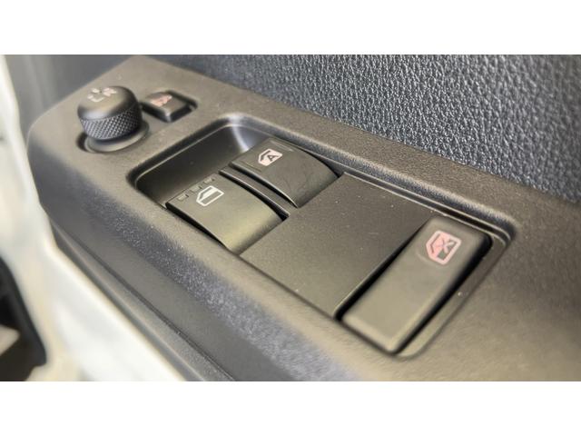 ハイゼットトラックジャンボエクストラダイハツ認定中古車l5MTl4WDlパワーウィンドウl電動格納ドアミラーl荷台ライトlエアコンlコーナーセンサーlスマートアシストl保証/整備付(茨城県)の中古車