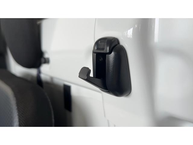 ハイゼットトラックスタンダードダイハツ認定中古車ｌ５ＭＴｌ４ＷＤｌＡＢＳｌエアバッグｌパワステｌエアコンｌコーナーセンサーｌスマートアシストｌ保証／整備付（茨城県）の中古車