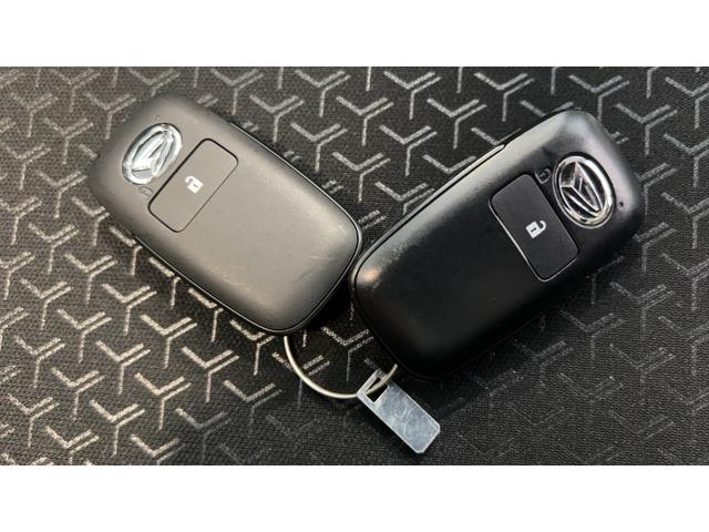 ロッキープレミアムＧ　ＨＥＶダイハツ認定中古車ｌナビｌパノラマモニターｌクルーズコントロールｌシートヒーターｌキーフリーｌ電動パーキングブレーキｌオートエアコンｌスマートアシストｌ保証／整備付（茨城県）の中古車