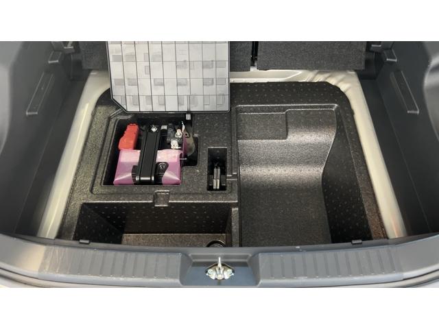 ロッキープレミアムＧ　ＨＥＶダイハツ認定中古車ｌナビｌパノラマモニターｌクルーズコントロールｌシートヒーターｌキーフリーｌ電動パーキングブレーキｌオートエアコンｌスマートアシストｌ保証／整備付（茨城県）の中古車