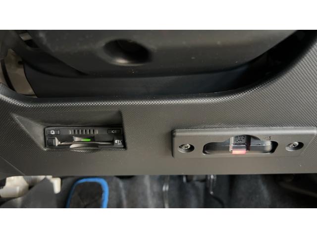 ロッキープレミアムＧ　ＨＥＶダイハツ認定中古車ｌナビｌパノラマモニターｌクルーズコントロールｌシートヒーターｌキーフリーｌ電動パーキングブレーキｌオートエアコンｌスマートアシストｌ保証／整備付（茨城県）の中古車