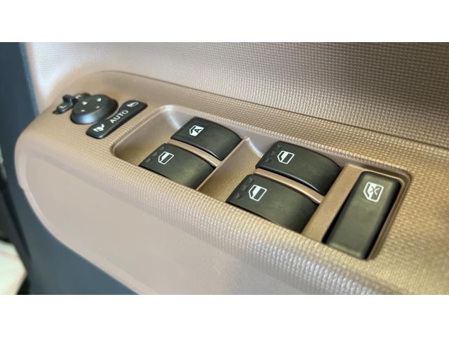 ムーヴキャンバスセオリーＧダイハツ認定中古車ｌ両側電動スライドドアｌ革ハンドルｌ電動パーキングブレーキｌＬＥＤヘッドライトｌシートヒーターｌオートエアコンｌスマートアシストｌ保証／整備付（茨城県）の中古車