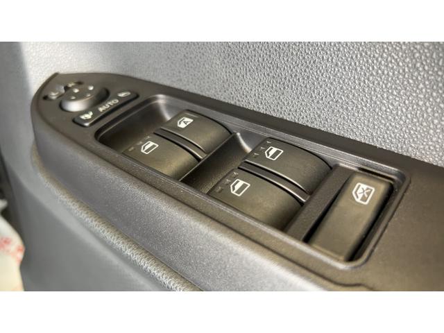 タントカスタムＸリミテッドダイハツ認定中古車ｌ両側電動スライドドアｌクルーズコントロールｌＥＴＣｌ電動パーキングブレーキｌシートヒーターｌコーナーセンサーｌスマートアシストｌ保証／整備付（茨城県）の中古車