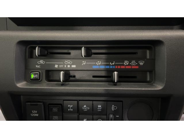 ハイゼットトラックスタンダード　農用スペシャルダイハツ認定中古車ｌＣＶＴｌ４ＷＤｌｌＡＢＳｌ荷台ライトｌエアバッグｌエアコンｌコーナーセンサーｌスマートアシストｌ保証／整備付（茨城県）の中古車
