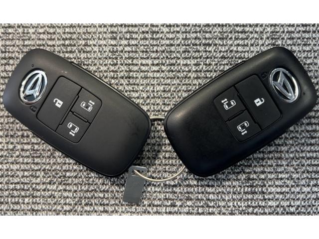 ムーヴキャンバスストライプスＸダイハツ認定中古車ｌ両側電動スライドドアｌキーフリーシステムｌオートエアコンｌスマートアシストｌコーナーセンサーｌ電動格納ドアミラーｌ保証／整備付（茨城県）の中古車