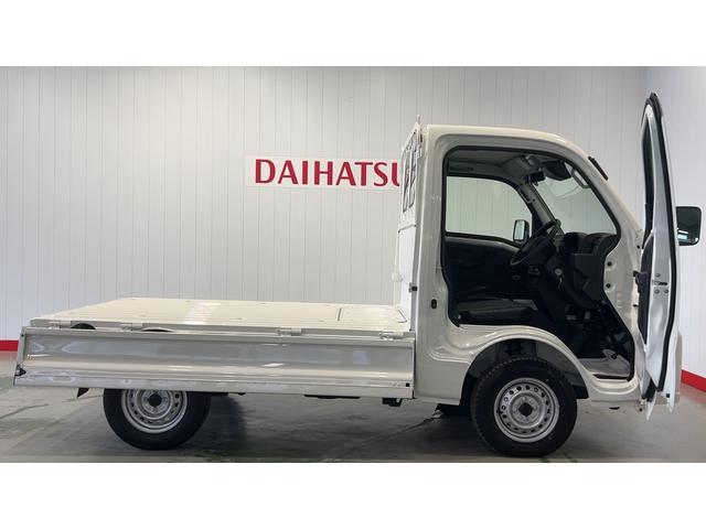 ハイゼットトラックスタンダード　農用スペシャルダイハツ認定中古車ｌＣＶＴｌ４ＷＤｌデフロックｌＡＢＳｌ荷台ライトｌエアバッグｌエアコンｌコーナーセンサーｌスマートアシストｌ保証／整備付（茨城県）の中古車