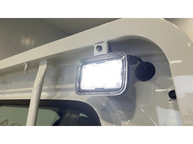 ハイゼットトラックスタンダード　農用スペシャルダイハツ認定中古車ｌＣＶＴｌ４ＷＤｌデフロックｌＡＢＳｌ荷台ライトｌエアバッグｌエアコンｌコーナーセンサーｌスマートアシストｌ保証／整備付（茨城県）の中古車
