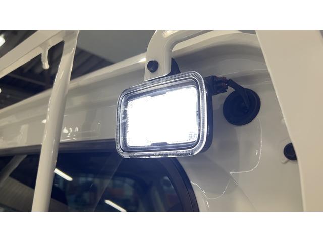 ハイゼットトラックジャンボエクストラダイハツ認定中古車ｌ５ＭＴｌ４ＷＤｌパワーウィンドウｌ電動格納ドアミラーｌ荷台ライトｌエアコンｌコーナーセンサーｌスマートアシストｌ保証／整備付（茨城県）の中古車