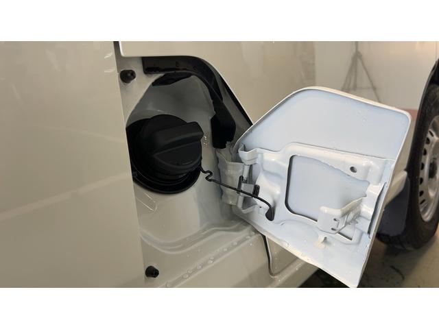 ハイゼットカーゴＤＸダイハツ認定中古車ｌキーレスｌコーナーセンサーｌスマートアシストｌＡＢＳｌエアバッグｌエアコンｌパワーウィンドウｌリアスモークガラスｌ保証／整備付（茨城県）の中古車