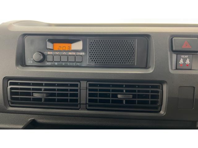 ハイゼットカーゴＤＸダイハツ認定中古車ｌキーレスｌコーナーセンサーｌスマートアシストｌＡＢＳｌエアバッグｌエアコンｌパワーウィンドウｌリアスモークガラスｌ保証／整備付（茨城県）の中古車