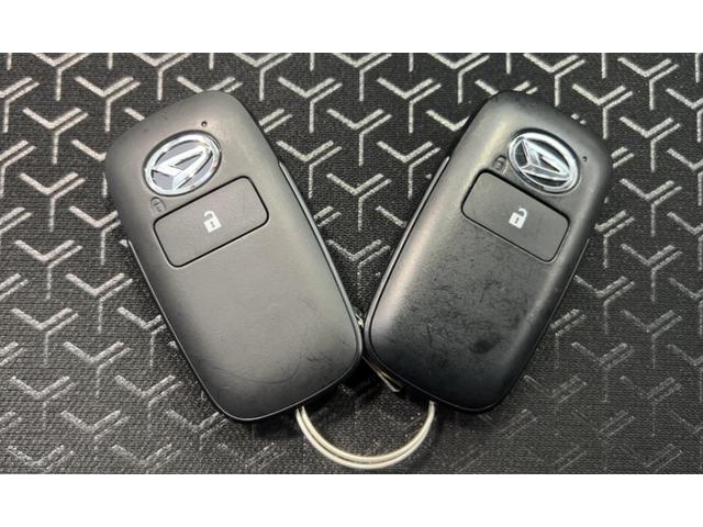 ロッキープレミアムG HEVダイハツ認定中古車l純正ナビlパノラマモニターlドライブレコーダーlクルーズコントロールlシートヒーターlキーフリーl電動パーキングブレーキlオートエアコンlスマートアシストl保証/整備付(茨城県)の中古車