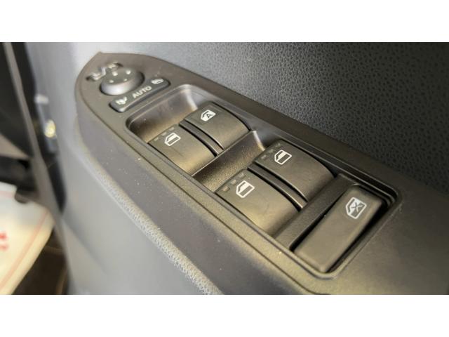 タントカスタムXリミテッドダイハツ認定中古車lクルーズコントロールlETCl両側電動スライドドアl電動パーキングブレーキlLEDヘッドライトlシートヒーターlコーナーセンサーlスマートアシストl保証/整備付(茨城県)の中古車