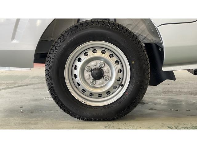 ハイゼットトラックスタンダード 農用スペシャルダイハツ認定中古車lCVTl4WDlHi−Low切り替えlABSl荷台ライトlエアバッグlエアコンlコーナーセンサーlスマートアシストl保証/整備付(茨城県)の中古車