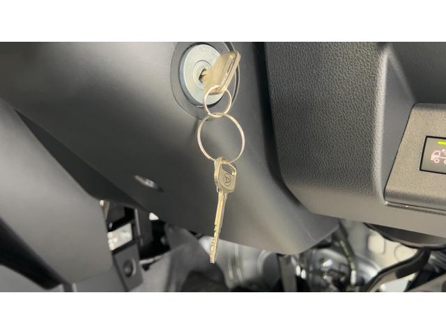 ハイゼットトラックスタンダード 農用スペシャルダイハツ認定中古車lCVTl4WDlHi−Low切り替えlABSl荷台ライトlエアバッグlエアコンlコーナーセンサーlスマートアシストl保証/整備付(茨城県)の中古車
