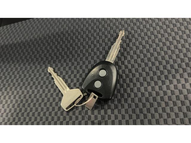 ハイゼットトラックエクストラSAIIItダイハツ認定中古車l5MTl4WDlパワーウィンドウlCDオーディオl荷台ライトlエアコンlLEDヘッドライトlフォグランプlキーレスlスマートアシストl保証/整備付(茨城県)の中古車