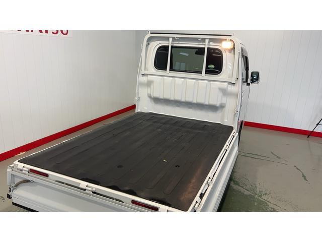 ハイゼットトラックエクストラSAIIItダイハツ認定中古車l5MTl4WDlパワーウィンドウlCDオーディオl荷台ライトlエアコンlLEDヘッドライトlフォグランプlキーレスlスマートアシストl保証/整備付(茨城県)の中古車