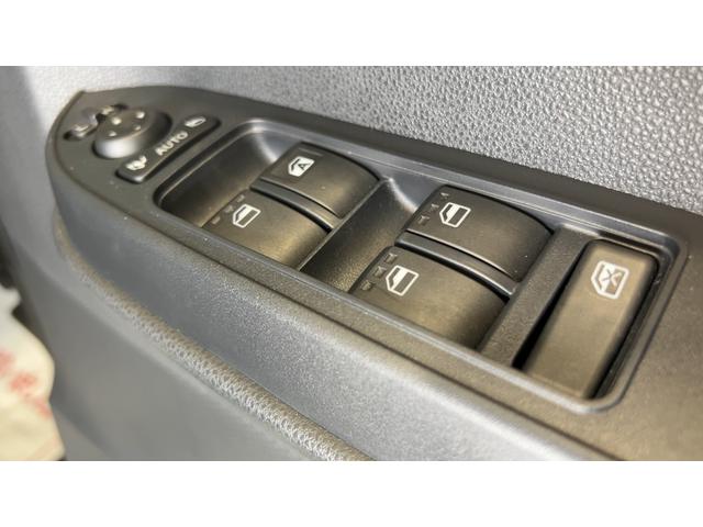 タントＸリミテッドダイハツ認定中古車ｌ両側電動スライドドアｌ電動パーキングブレーキｌＬＥＤヘッドライトｌシートヒーターｌキーフリーｌコーナーセンサーｌスマートアシストｌ保証／整備付（茨城県）の中古車