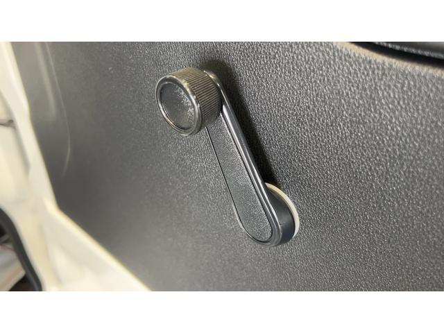 ハイゼットトラック多目的ダンプダイハツ認定中古車ｌ５ＭＴｌホイスト方式リンクアーム式ＰＴＯダンプｌ４ＷＤｌＨｉ−Ｌｏｗ切り替えｌＡＢＳｌ荷台ライトｌエアバッグｌエアコンｌコーナーセンサーｌスマートアシストｌ保証／整備付（茨城県）の中古車