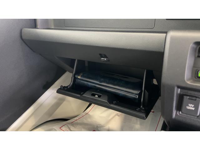 ハイゼットトラック多目的ダンプダイハツ認定中古車ｌ５ＭＴｌホイスト方式リンクアーム式ＰＴＯダンプｌ４ＷＤｌＨｉ−Ｌｏｗ切り替えｌＡＢＳｌ荷台ライトｌエアバッグｌエアコンｌコーナーセンサーｌスマートアシストｌ保証／整備付（茨城県）の中古車