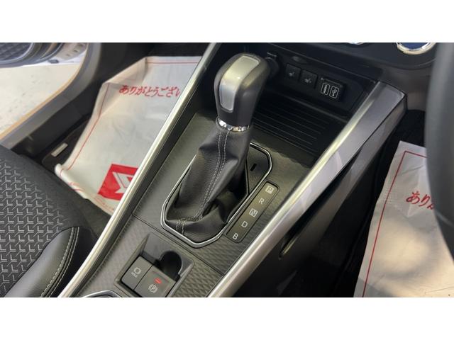 ロッキープレミアムＧ　ＨＥＶダイハツ認定中古車ｌ純正ナビｌパノラマモニターｌクルーズコントロールｌシートヒーターｌスマートキーｌ電動パーキングブレーキｌＬＥＤヘッドライトｌスマートアシストｌ保証／整備付（茨城県）の中古車
