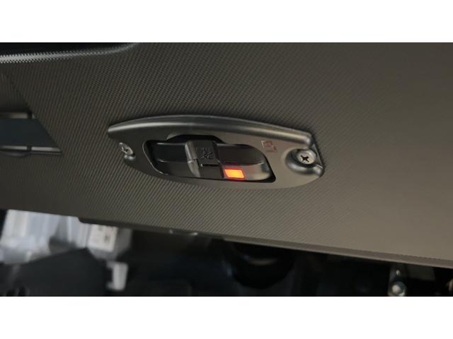 ロッキープレミアムＧ　ＨＥＶダイハツ認定中古車ｌ純正ナビｌパノラマモニターｌクルーズコントロールｌシートヒーターｌスマートキーｌ電動パーキングブレーキｌＬＥＤヘッドライトｌスマートアシストｌ保証／整備付（茨城県）の中古車