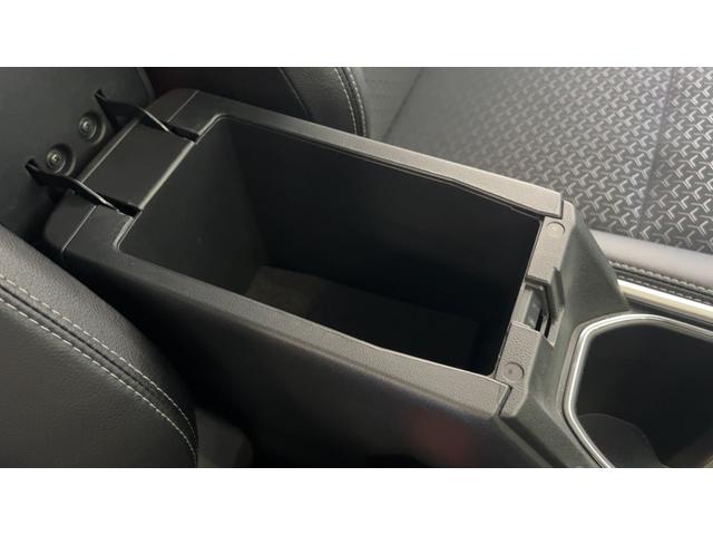 ロッキープレミアムＧ　ＨＥＶダイハツ認定中古車ｌ純正ナビｌパノラマモニターｌクルーズコントロールｌシートヒーターｌスマートキーｌ電動パーキングブレーキｌＬＥＤヘッドライトｌスマートアシストｌ保証／整備付（茨城県）の中古車