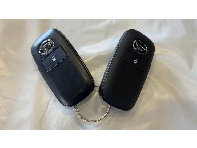 ロッキープレミアムＧ　ＨＥＶダイハツ認定中古車ｌ純正ナビｌパノラマモニターｌクルーズコントロールｌシートヒーターｌスマートキーｌ電動パーキングブレーキｌＬＥＤヘッドライトｌスマートアシストｌ保証／整備付（茨城県）の中古車