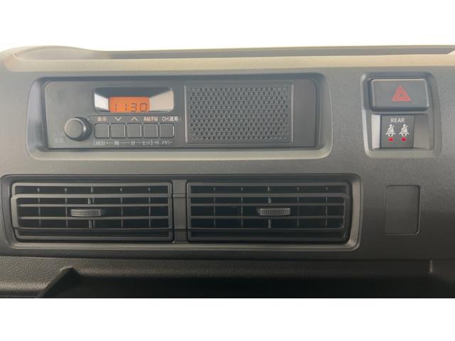 ハイゼットカーゴDXダイハツ認定中古車lキーレスlコーナーセンサーlスマートアシストlABSlエアバッグlエアコンlパワーウィンドウlオーバーヘッドシェルフlリアスモークガラスl保証/整備付(茨城県)の中古車