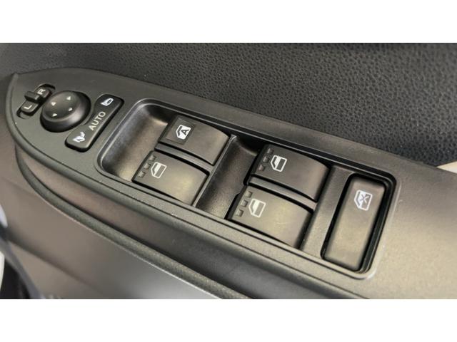 タントＸリミテッドダイハツ認定中古車ｌ雹害車ｌ両側電動スライドドアｌ電動パーキングブレーキｌＬＥＤヘッドライトｌシートヒーターｌキーフリーｌコーナーセンサーｌスマートアシストｌ保証／整備付（茨城県）の中古車