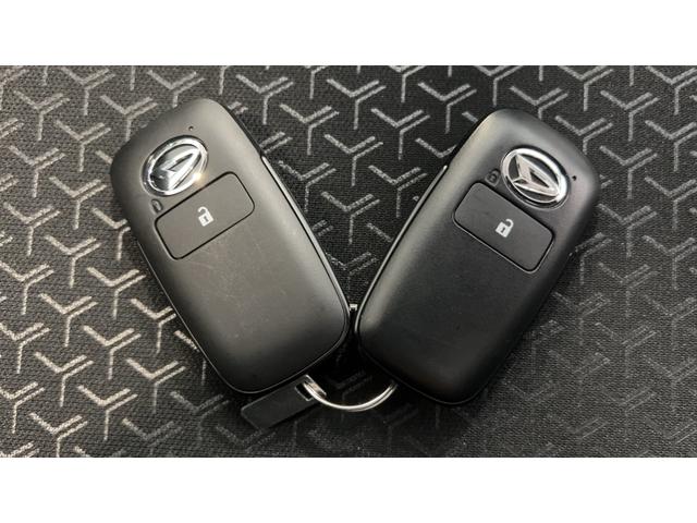 ロッキープレミアムＧダイハツ認定中古車ｌ純正ナビｌバックカメラｌＥＴＣｌシートヒーターｌコーナーセンサーｌキーフリーｌ電動パーキングブレーキｌオートエアコンｌスマートアシストｌ保証／整備付（茨城県）の中古車