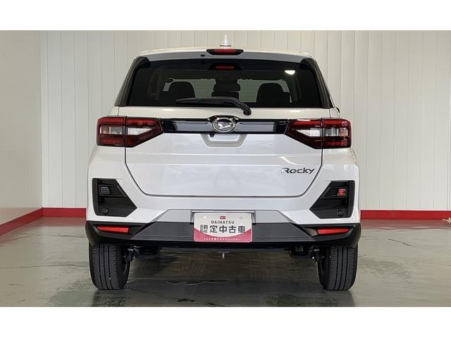 ロッキープレミアムＧダイハツ認定中古車ｌ純正ナビｌバックカメラｌＥＴＣｌシートヒーターｌコーナーセンサーｌキーフリーｌ電動パーキングブレーキｌオートエアコンｌスマートアシストｌ保証／整備付（茨城県）の中古車