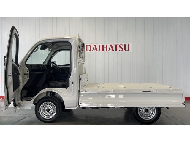 ハイゼットトラックローダンプダイハツ認定中古車l雹害車lCVTl電動多目的ダンプlホイスト方式リンクアーム式l4WDlABSl荷台ライトlエアバッグlエアコンlコーナーセンサーlスマートアシストl保証/整備付(茨城県)の中古車