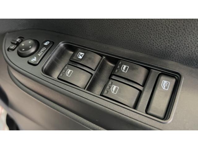 タントＸリミテッドダイハツ認定中古車ｌ両側電動スライドドアｌ電動パーキングブレーキｌＬＥＤヘッドライトｌシートヒーターｌキーフリーｌコーナーセンサーｌスマートアシストｌ保証／整備付（茨城県）の中古車