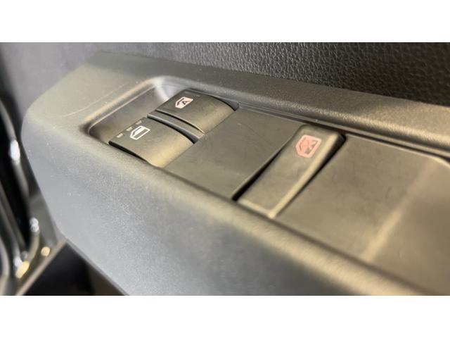 ハイゼットカーゴＤＸダイハツ認定中古車ｌキーレスｌコーナーセンサーｌスマートアシストｌＡＢＳｌエアバッグｌエアコンｌパワーウィンドウｌリアスモークガラスｌ保証／整備付（茨城県）の中古車