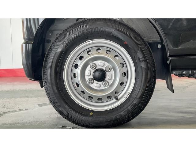 ハイゼットカーゴＤＸダイハツ認定中古車ｌキーレスｌコーナーセンサーｌスマートアシストｌＡＢＳｌエアバッグｌエアコンｌパワーウィンドウｌリアスモークガラスｌ保証／整備付（茨城県）の中古車