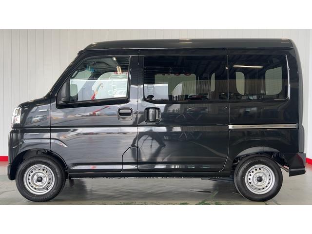 ハイゼットカーゴＤＸダイハツ認定中古車ｌキーレスｌコーナーセンサーｌスマートアシストｌＡＢＳｌエアバッグｌエアコンｌパワーウィンドウｌリアスモークガラスｌ保証／整備付（茨城県）の中古車