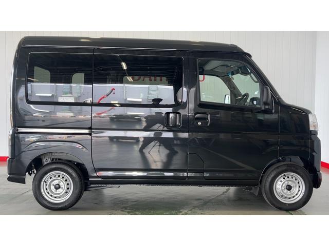 ハイゼットカーゴＤＸダイハツ認定中古車ｌキーレスｌコーナーセンサーｌスマートアシストｌＡＢＳｌエアバッグｌエアコンｌパワーウィンドウｌリアスモークガラスｌ保証／整備付（茨城県）の中古車