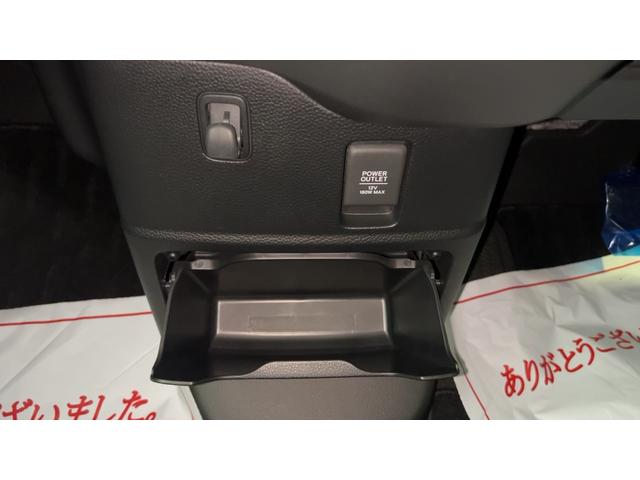 N−BOXカスタムLターボダイハツ認定中古車l雹害車lナビlドラレコlETClバックカメラl衝突被害軽減ブレーキlキーフリーlCVTlエアバッグlオートエアコンl保証/整備付(茨城県)の中古車