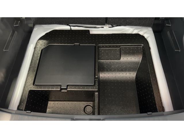 ロッキープレミアムＧ　ＨＥＶダイハツ認定中古車ｌ純正ナビｌパノラマモニターｌドライブレコーダーｌクルーズコントロールｌシートヒーターｌキーフリーｌ電動パーキングブレーキｌオートエアコンｌスマートアシストｌ保証／整備付（茨城県）の中古車