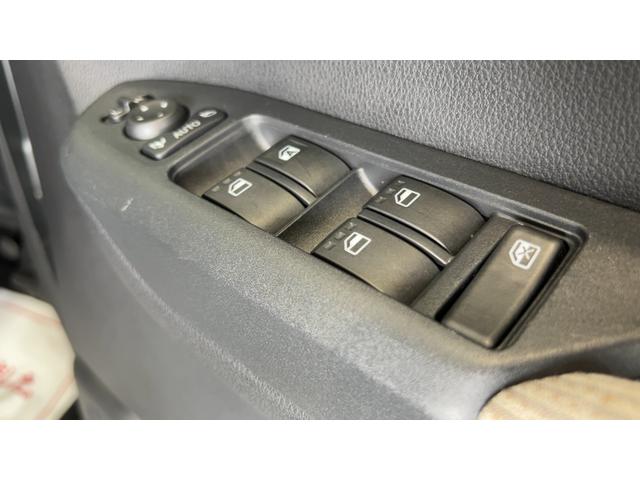 ムーヴXダイハツ認定中古車lLEDヘッドライトl片側電動スライドドアlコーナーセンサーl電動格納ドアミラーlキーフリーlオートエアコンlプッシュスタートスイッチlスマートアシストl保証/整備付(茨城県)の中古車