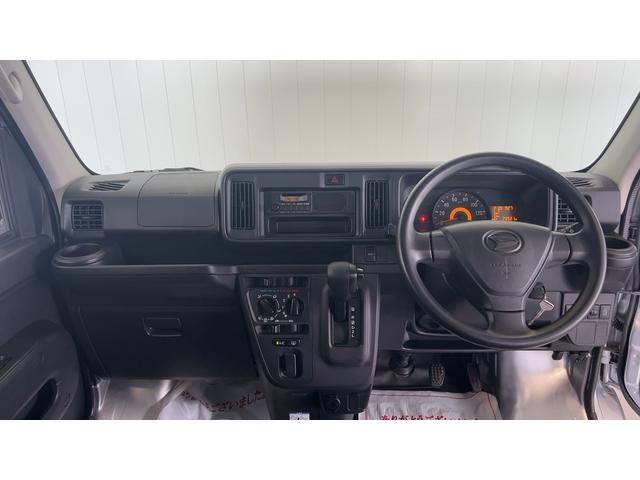 ハイゼットカーゴデラックスSAIIIダイハツ認定中古車lキーレスlコーナーセンサーlスマートアシストlABSlエアバッグlエアコンlパワーウィンドウlリアスモークガラスl保証/整備付(茨城県)の中古車