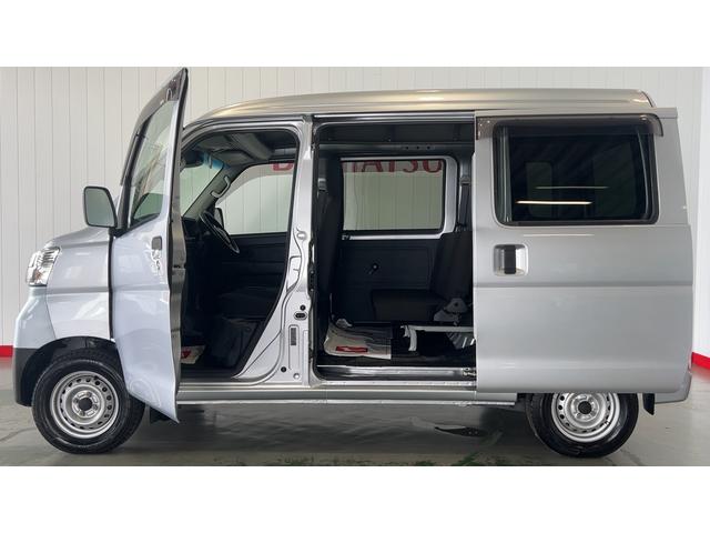 ハイゼットカーゴデラックスSAIIIダイハツ認定中古車lキーレスlコーナーセンサーlスマートアシストlABSlエアバッグlエアコンlパワーウィンドウlリアスモークガラスl保証/整備付(茨城県)の中古車