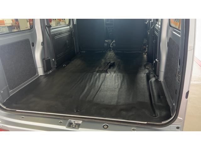 ハイゼットカーゴデラックスSAIIIダイハツ認定中古車lキーレスlコーナーセンサーlスマートアシストlABSlエアバッグlエアコンlパワーウィンドウlリアスモークガラスl保証/整備付(茨城県)の中古車